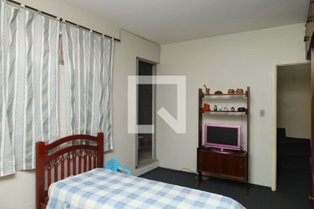 Quarto 2 de casa à venda com 3 quartos, 200m² em Vila Campanela, São Paulo