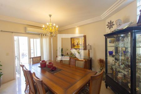 Sala de Jantar de casa à venda com 4 quartos, 613m² em Morro do Espelho, São Leopoldo