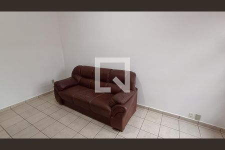 Sala de casa de condomínio para alugar com 2 quartos, 100m² em Jardim Gutierres, Sorocaba