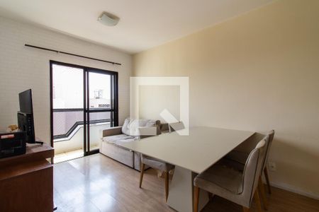 Sala de apartamento para alugar com 3 quartos, 68m² em Chácara Primavera, Campinas