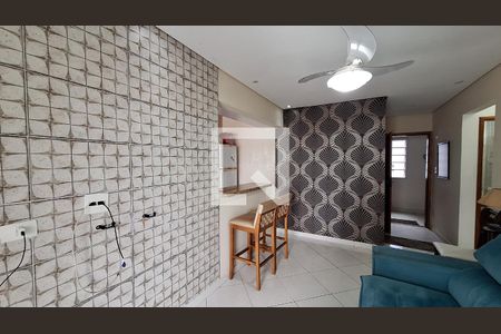 Sala de apartamento para alugar com 2 quartos, 69m² em Vila Caiçara, Praia Grande