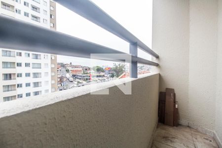 Sacada de apartamento para alugar com 2 quartos, 48m² em Vila Merces, Carapicuíba