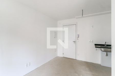 Sala/Quarto de kitnet/studio à venda com 1 quarto, 23m² em Brooklin Paulista, São Paulo