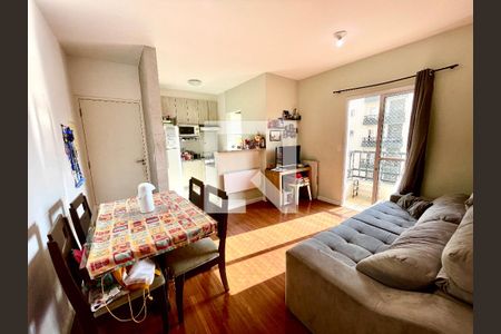 Sala de apartamento à venda com 2 quartos, 54m² em Vila Nova Medeiros, Jundiaí