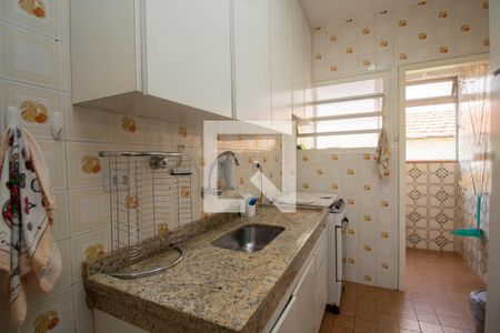 Cozinha de apartamento para alugar com 2 quartos, 70m² em Vila São Vicente, São Paulo