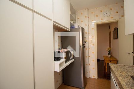 Cozinha de apartamento para alugar com 2 quartos, 70m² em Vila São Vicente, São Paulo