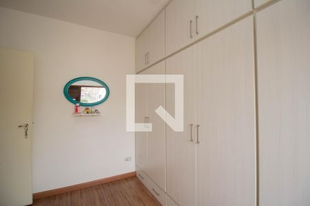 Quarto 2 de apartamento para alugar com 2 quartos, 70m² em Vila São Vicente, São Paulo