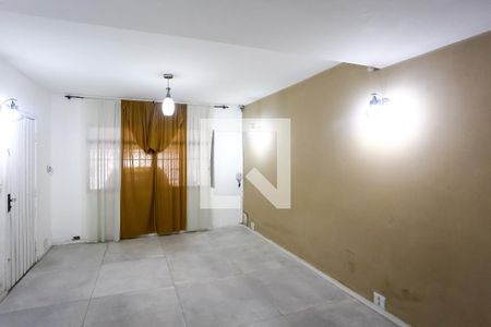 Sala de casa para alugar com 3 quartos, 144m² em Vila Morse, São Paulo