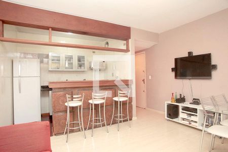 Sala de apartamento para alugar com 1 quarto, 42m² em Petrópolis, Porto Alegre