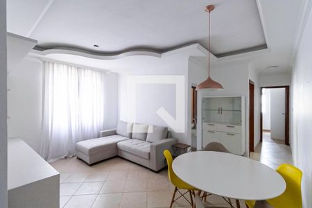 Sala  de apartamento para alugar com 2 quartos, 62m² em Castelo, Belo Horizonte