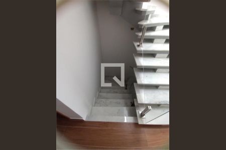 Casa à venda com 4 quartos, 160m² em Parque Peruche, São Paulo