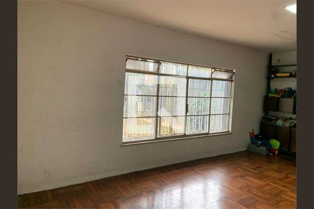 Casa à venda com 3 quartos, 260m² em Cidade Vargas, São Paulo