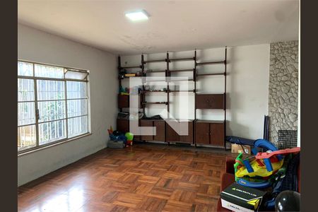 Casa à venda com 3 quartos, 260m² em Cidade Vargas, São Paulo