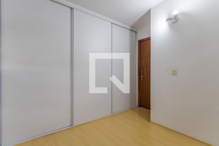 Quarto 1 de apartamento à venda com 2 quartos, 59m² em Sarandi, Porto Alegre