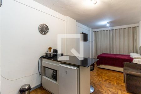 Cozinha de kitnet/studio para alugar com 1 quarto, 34m² em Consolação, São Paulo