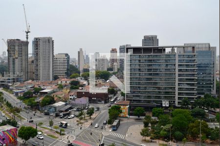 Vista varanda de kitnet/studio para alugar com 1 quarto, 28m² em Pinheiros, São Paulo