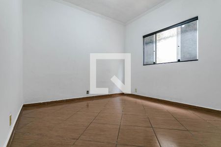 Casa para alugar com 130m², 2 quartos e 2 vagas Casa para alugar com 130m², 2 quartos e 2 vagasQuarto 2
