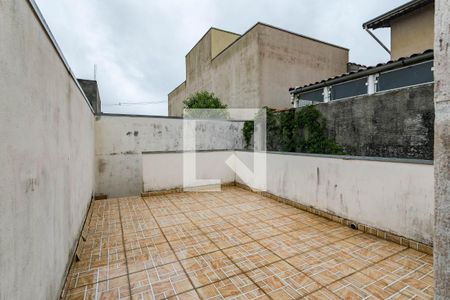 Casa para alugar com 130m², 2 quartos e 2 vagas Casa para alugar com 130m², 2 quartos e 2 vagasTerraço