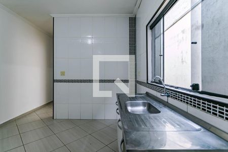 Casa para alugar com 130m², 2 quartos e 2 vagas Casa para alugar com 130m², 2 quartos e 2 vagasCozinha