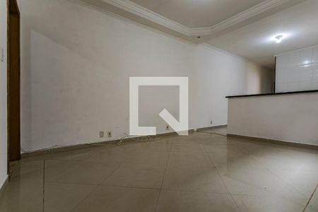 Sala de casa para alugar com 2 quartos, 130m² em Brás Cubas, Mogi das Cruzes