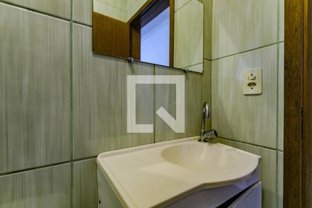 Casa para alugar com 130m², 2 quartos e 2 vagas Casa para alugar com 130m², 2 quartos e 2 vagasBanheiro - Quarto 2