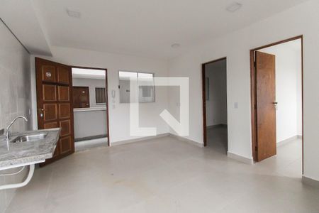 Sala de apartamento para alugar com 2 quartos, 40m² em Vila Taquari, São Paulo