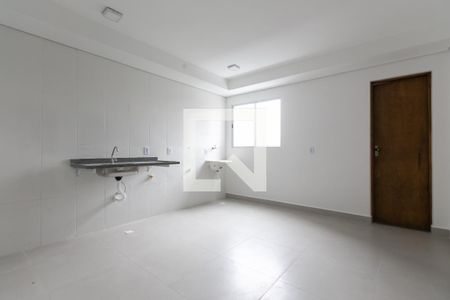 Sala / Cozinha de apartamento para alugar com 2 quartos, 40m² em Vila Taquari, São Paulo