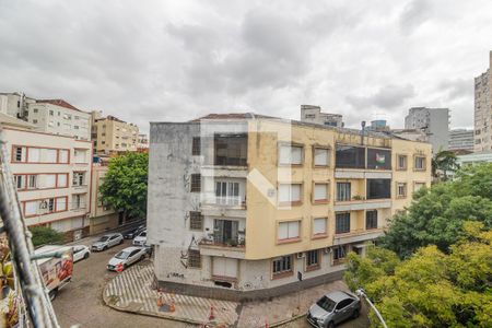 Vista de apartamento à venda com 3 quartos, 108m² em Santana, Porto Alegre