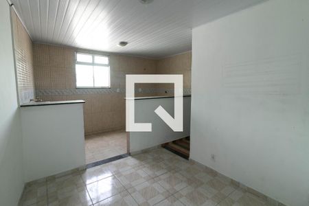 Kitnet/Studio para alugar com 1 quarto, 35m² em Jardim Olavo Bilac, Duque de Caxias