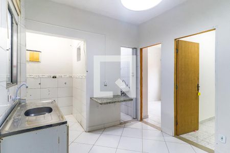 Sala/Cozinha de casa para alugar com 2 quartos, 30m² em Santo Amaro, São Paulo