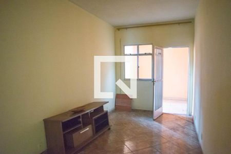 Apartamento para alugar com 1 quarto, 40m² em Jardim Olavo Bilac, Duque de Caxias