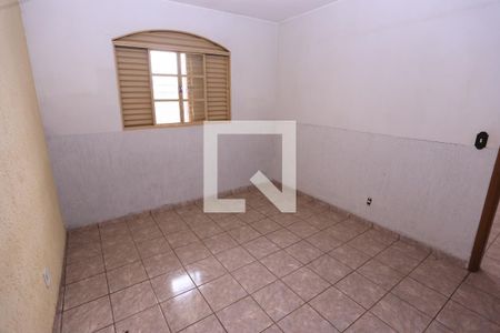 Quarto 1 de casa para alugar com 3 quartos, 255m² em Ceilândia Sul, Brasília