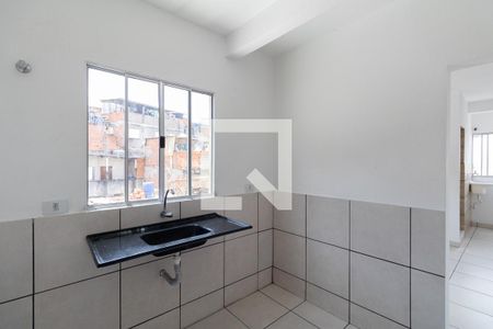 Cozinha  de casa para alugar com 1 quarto, 25m² em Vila Campanela, São Paulo