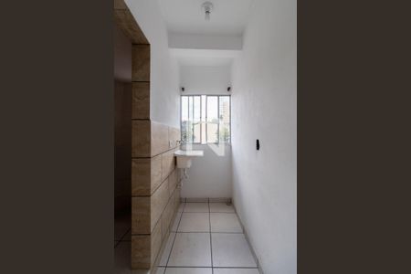 Lavanderia  de casa para alugar com 1 quarto, 25m² em Vila Campanela, São Paulo