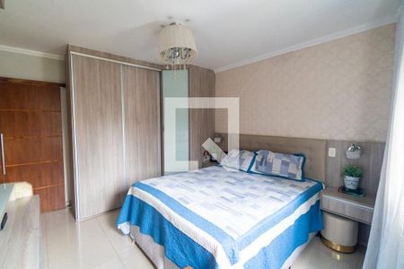 Casa 1 - Quarto 1 de casa à venda com 4 quartos, 240m² em Vila Guarani (zona Sul), São Paulo