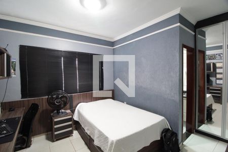 Suite 1 de casa para alugar com 3 quartos, 0m² em Nossa Senhora Aparecida, Uberlândia