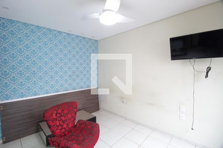 Quarto de casa para alugar com 3 quartos, 0m² em Nossa Senhora Aparecida, Uberlândia