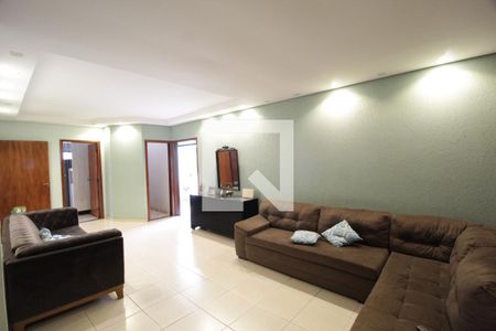 Sala de casa para alugar com 3 quartos, 0m² em Nossa Senhora Aparecida, Uberlândia