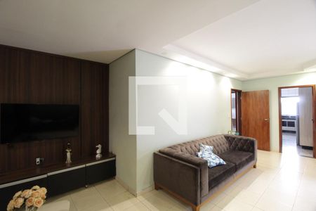 Sala de casa para alugar com 3 quartos, 0m² em Nossa Senhora Aparecida, Uberlândia