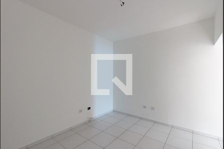 Sala de apartamento para alugar com 2 quartos, 75m² em Vila Carmosina, São Paulo