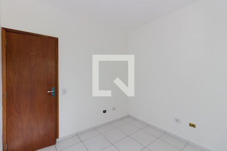 Quarto 1 de apartamento para alugar com 2 quartos, 75m² em Vila Carmosina, São Paulo