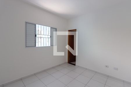 Suíte de apartamento para alugar com 2 quartos, 75m² em Vila Carmosina, São Paulo