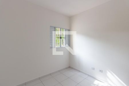 Quarto 1 de apartamento para alugar com 2 quartos, 75m² em Vila Carmosina, São Paulo