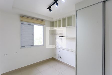 Quarto 1 de apartamento para alugar com 2 quartos, 51m² em Jardim Caner, Taboão da Serra