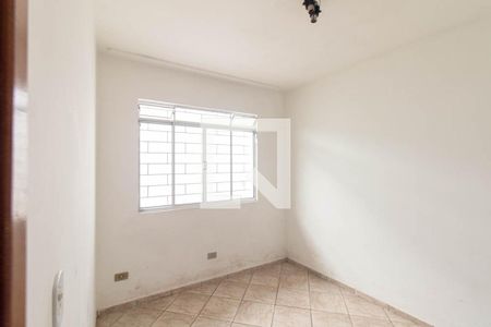 Quarto 2 de casa para alugar com 2 quartos, 60m² em Bairro Alto, Curitiba