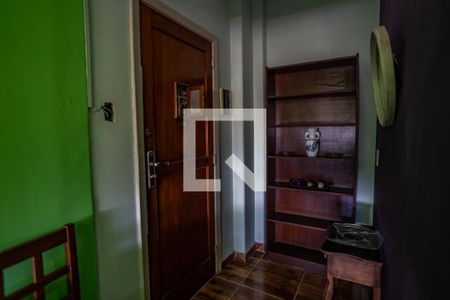 Hall de entrada de apartamento para alugar com 2 quartos, 77m² em Centro, Rio de Janeiro