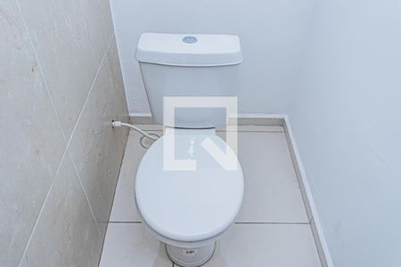 Lavabo de casa para alugar com 2 quartos, 120m² em Vila Albertina, São Paulo