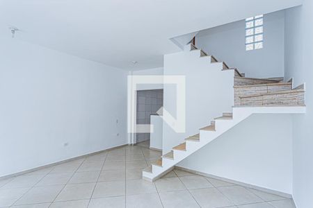 Sala de casa para alugar com 2 quartos, 120m² em Vila Albertina, São Paulo