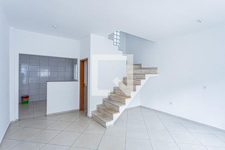 Sala de casa para alugar com 2 quartos, 120m² em Vila Albertina, São Paulo