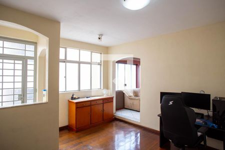 Sala de apartamento à venda com 3 quartos, 120m² em Palmares, Belo Horizonte